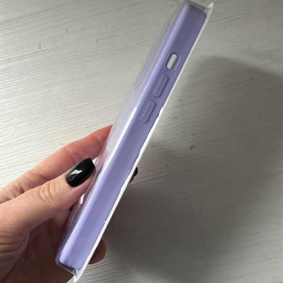 Silicone case for iPhone 14 pro - Picture 3 of 3